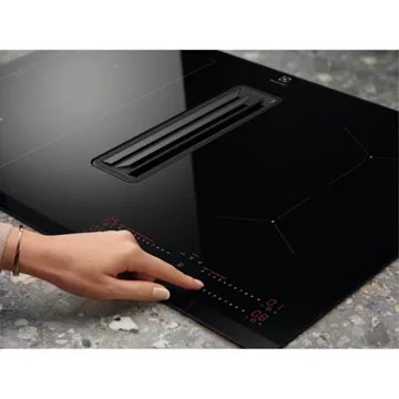 Table induction aspirante ELECTROLUX KCD83443 évacuation – Image 9